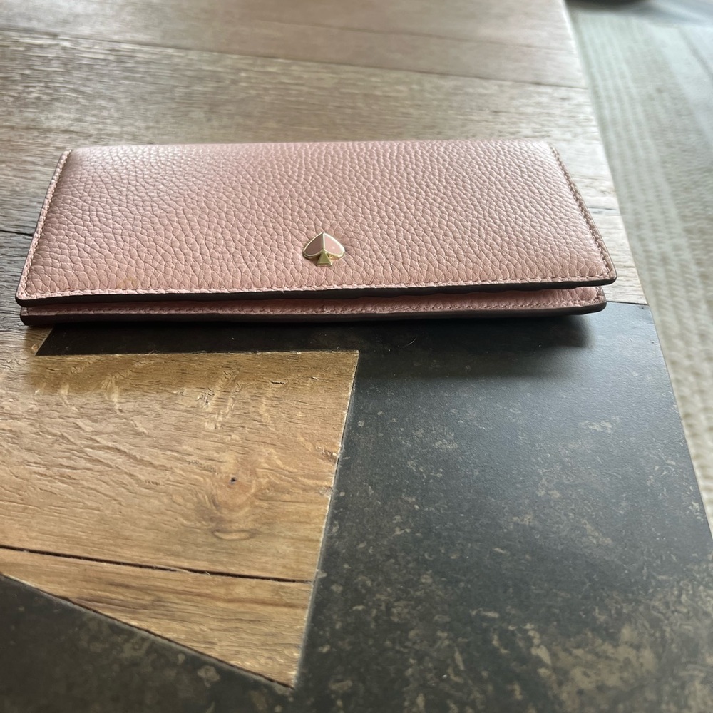 NWT Kate spade pink pebbled leather continental wallet